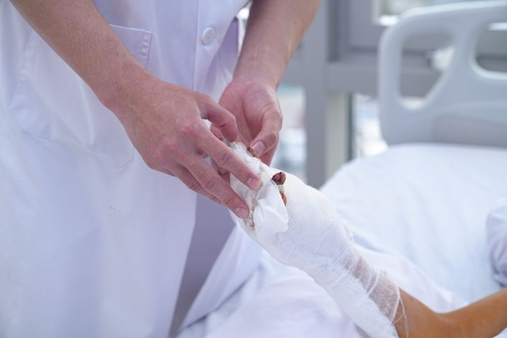 Một số lưu ý khi gặp tai nạn liên quan đến pháo